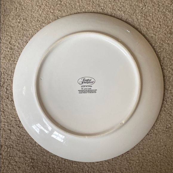 Festive Mug and Plate Set with Red Poinsettias - Picture 3 of 7